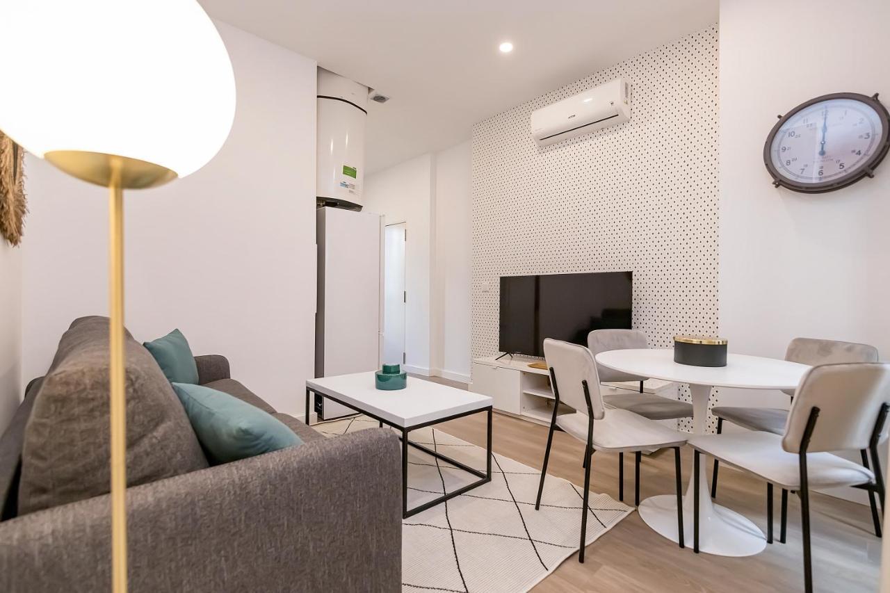 Bhost - Regina V Apartment กอร์โดบา ภายนอก รูปภาพ